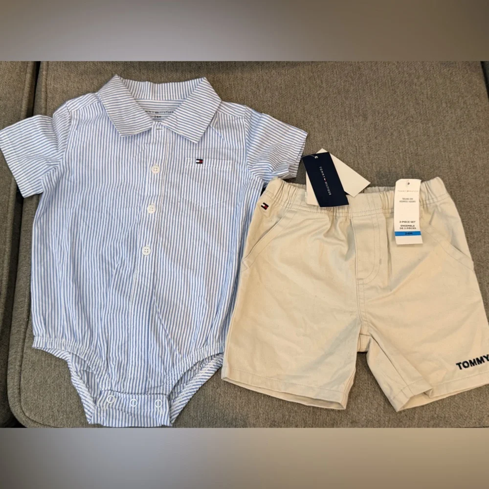 Tommy Hilfiger 24M Onesie with collar & Khaki Shorts Set - Picture 1 of 7